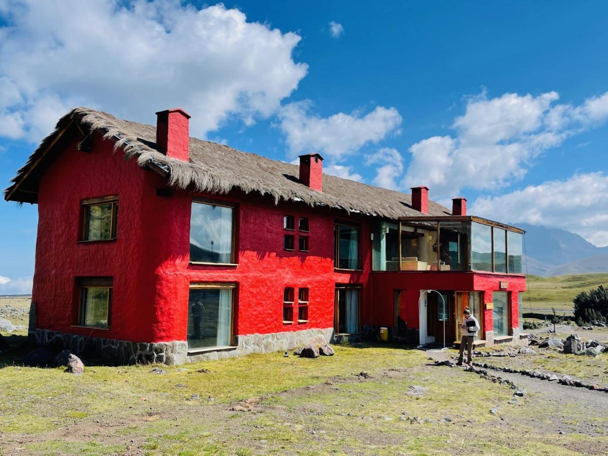 Hotel Tambopaxi Machachi Exterior foto