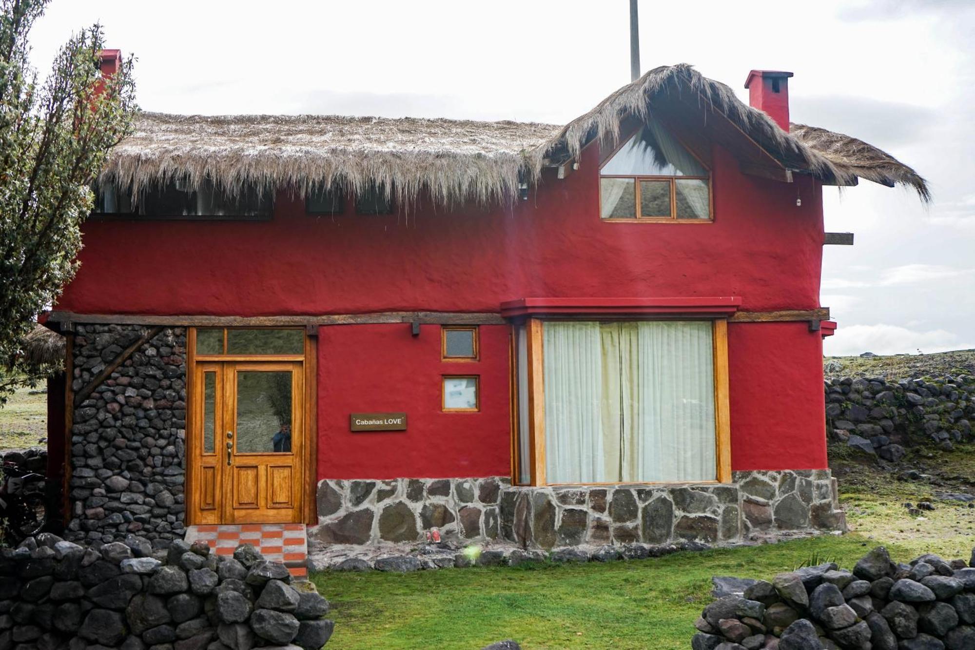 Hotel Tambopaxi Machachi Exterior foto